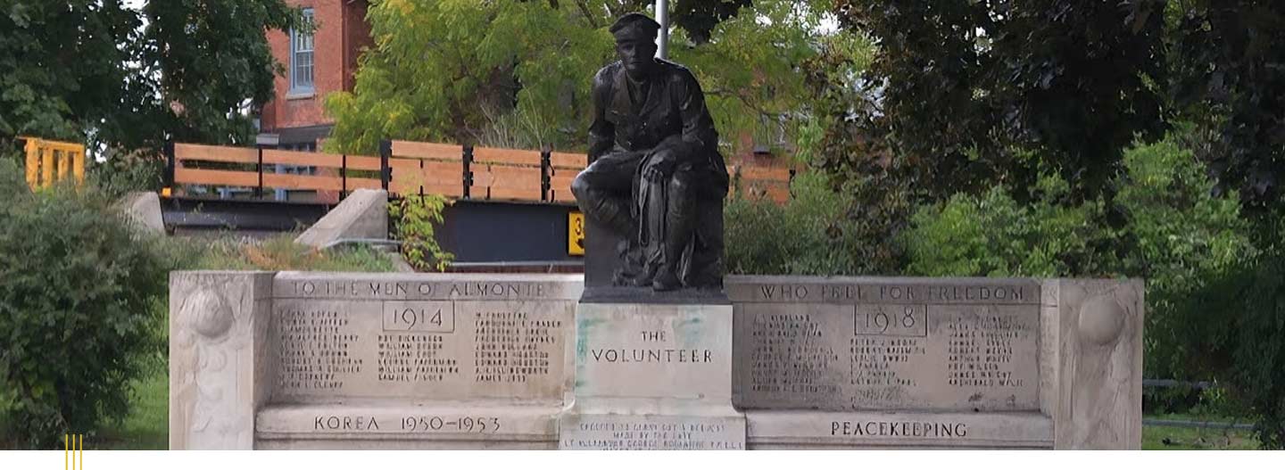 The Almonte Cenotaph.